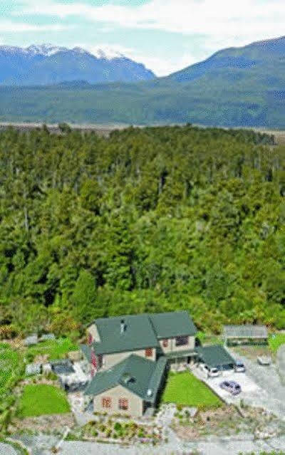 Mahitahi Lodge Bruce Bay Buitenkant foto